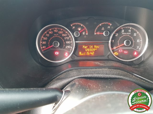 FIAT Doblo usata, con Autoradio