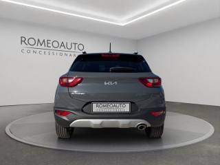 KIA Stonic usata, con Autoradio