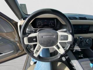 LAND ROVER Defender usata, con Fari LED