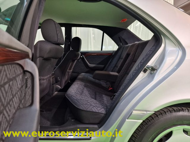 MERCEDES-BENZ C 180 usata 28