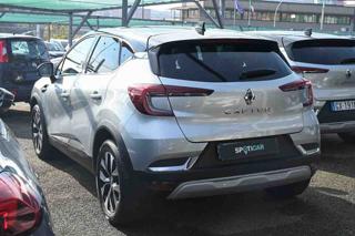 RENAULT Captur usata, con Autoradio