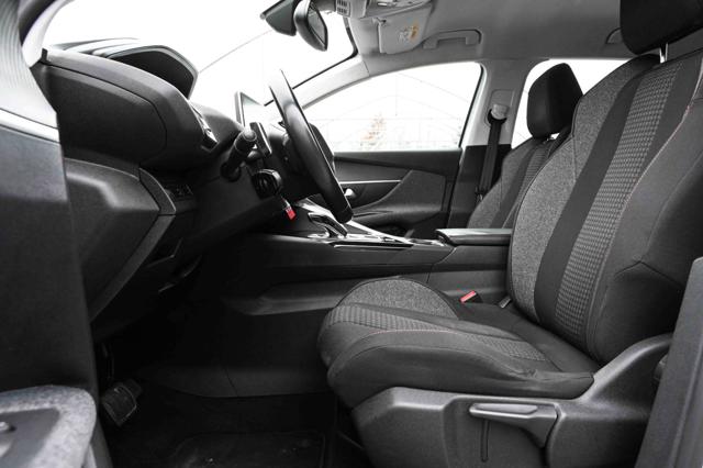 PEUGEOT 3008 usata, con Fendinebbia