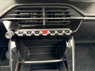 PEUGEOT 208 usata, con Sistema di navigazione