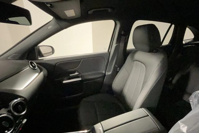 MERCEDES-BENZ GLA 200 usata, con Cruise Control