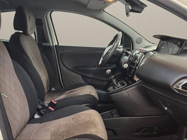 LANCIA Ypsilon usata, con Cronologia tagliandi