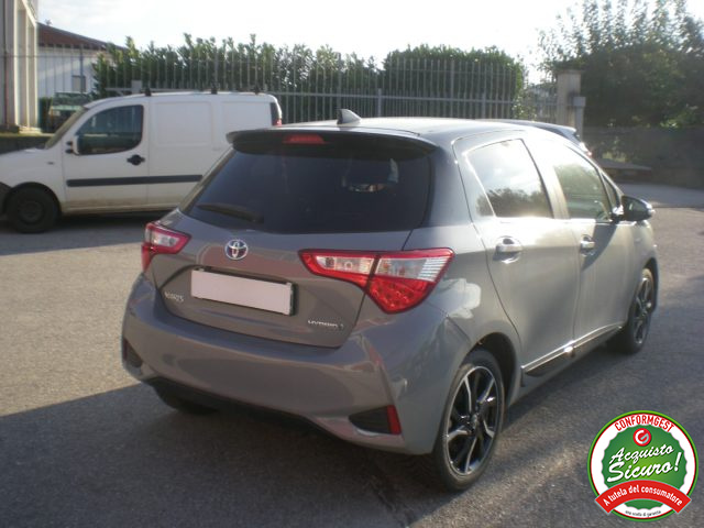 TOYOTA Yaris usata, con ESP