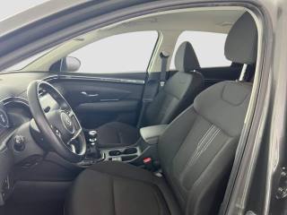 HYUNDAI Tucson usata 8