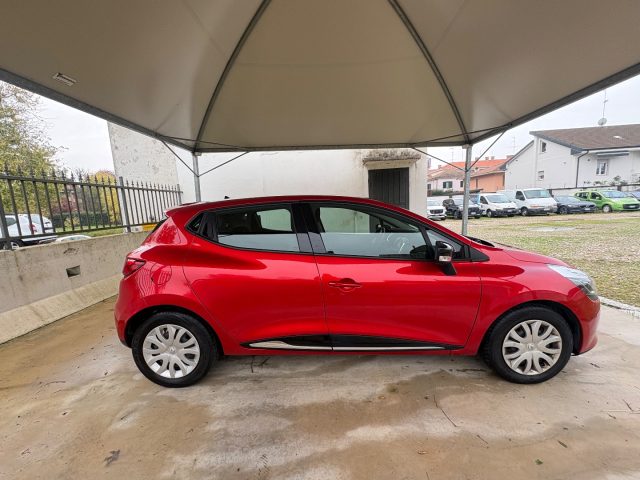 RENAULT Clio usata, con Climatizzatore