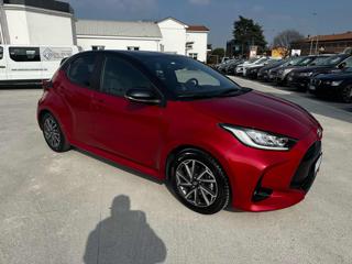 TOYOTA Yaris usata, con Alzacristalli elettrici