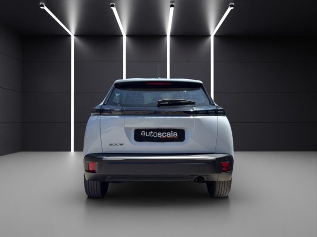 PEUGEOT 2008 usata, con Autoradio