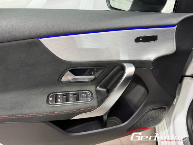 MERCEDES-BENZ A 35 AMG usata, con Cronologia tagliandi