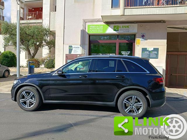 MERCEDES-BENZ GLC 200 usata, con Leve al volante