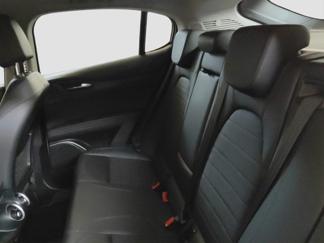 ALFA ROMEO Stelvio usata 9