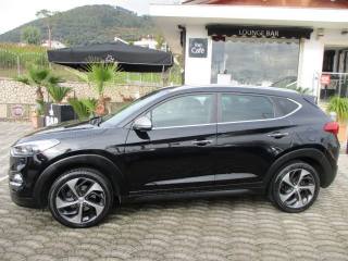 HYUNDAI Tucson usata, con Airbag