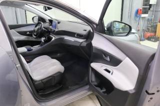 PEUGEOT 3008 usata, con Sensori di parcheggio posteriori