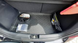 HYUNDAI i20 usata, con Autoradio