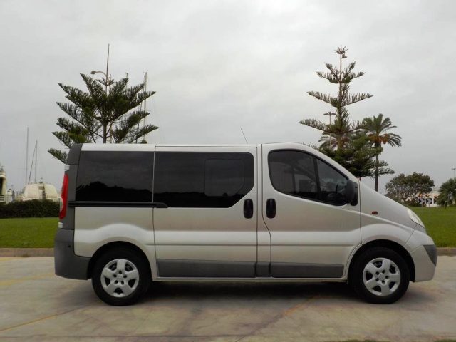 OPEL Vivaro usata, con Bluetooth