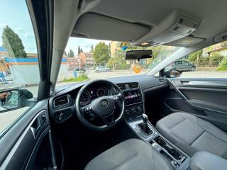 VOLKSWAGEN Golf usata, con Park Distance Control