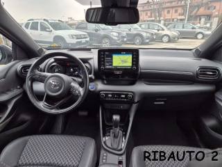 TOYOTA Yaris usata, con Autoradio digitale