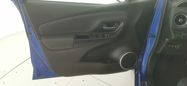 TOYOTA Yaris usata 48