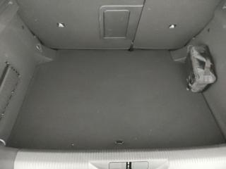 PEUGEOT 308 usata, con Sedile posteriore sdoppiato