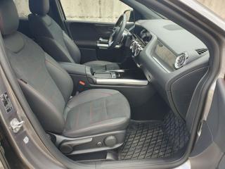 MERCEDES-BENZ B 180 usata, con Controllo automatico clima