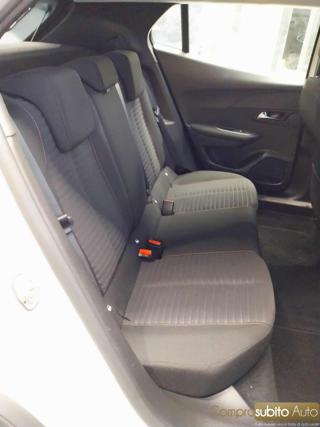 PEUGEOT 2008 usata, con Park Distance Control