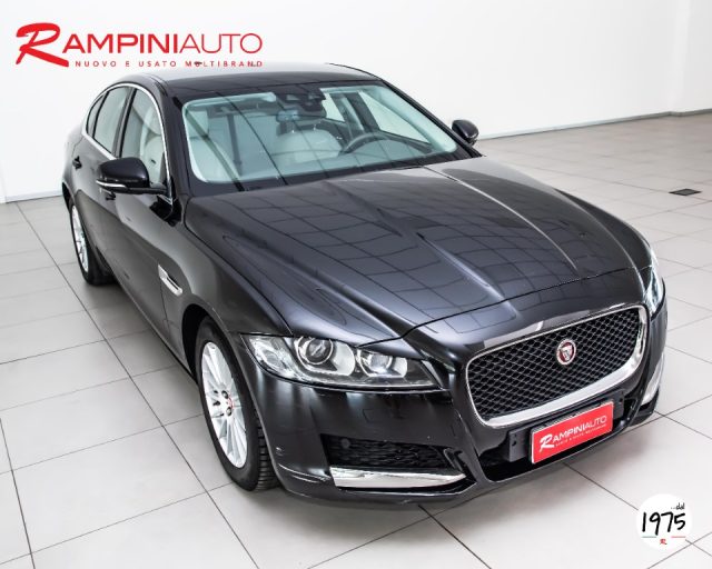 JAGUAR XF usata 2