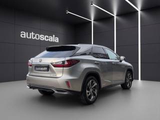LEXUS RX 450h usata, con Autoradio