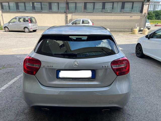 MERCEDES-BENZ A 180 usata, con Alzacristalli elettrici