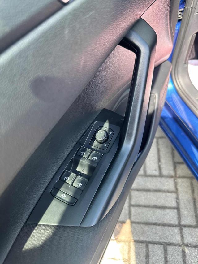 VOLKSWAGEN Polo usata, con Autoradio