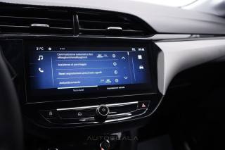 OPEL Corsa usata, con USB