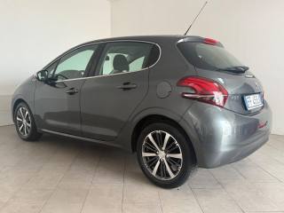 PEUGEOT 208 usata 4