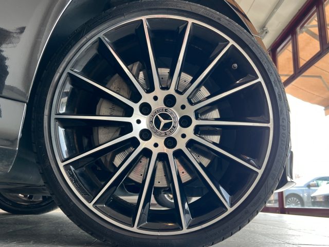 MERCEDES-BENZ E 220 usata, con ESP