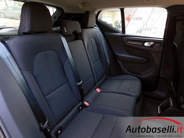 VOLVO XC40 usata, con Fari LED