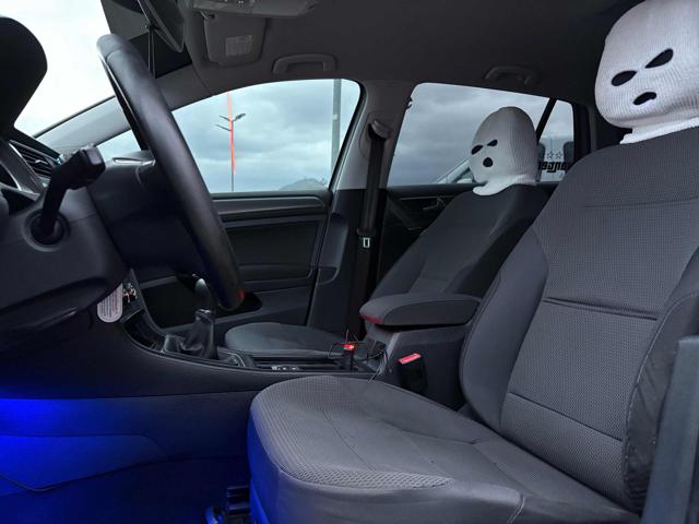 VOLKSWAGEN Golf usata, con Controllo automatico clima