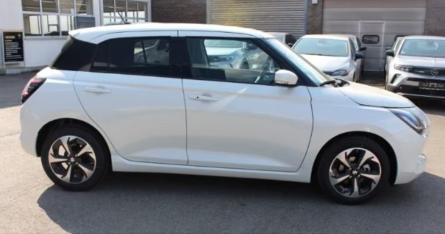 SUZUKI Swift usata, con Alzacristalli elettrici