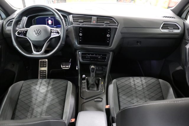 VOLKSWAGEN Tiguan usata, con Sedile posteriore sdoppiato
