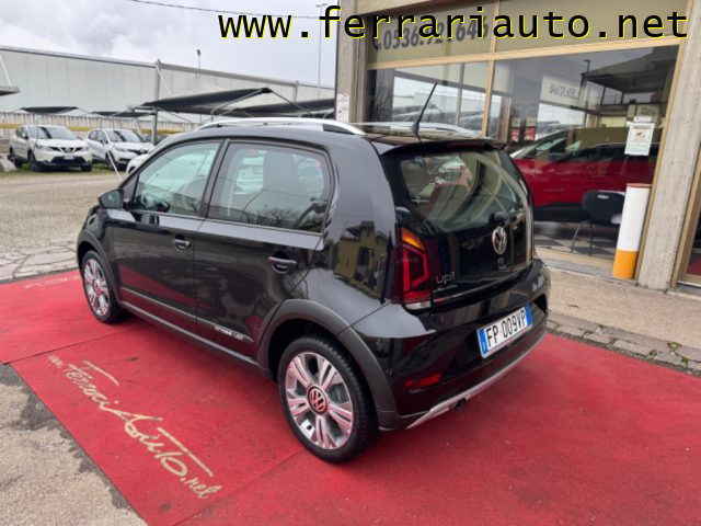 VOLKSWAGEN up! usata, con Airbag Passeggero