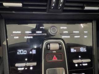 PORSCHE Cayenne usata, con Controllo vocale