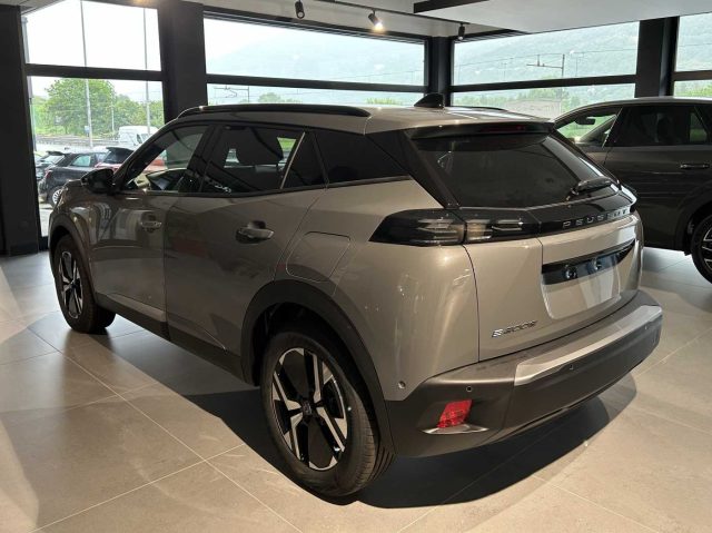 PEUGEOT 2008 usata, con Autoradio