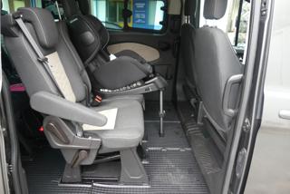FORD Tourneo Custom usata, con Pneumatici estivi