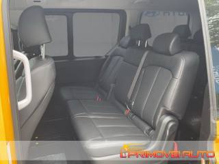 HYUNDAI Staria usata, con Airbag