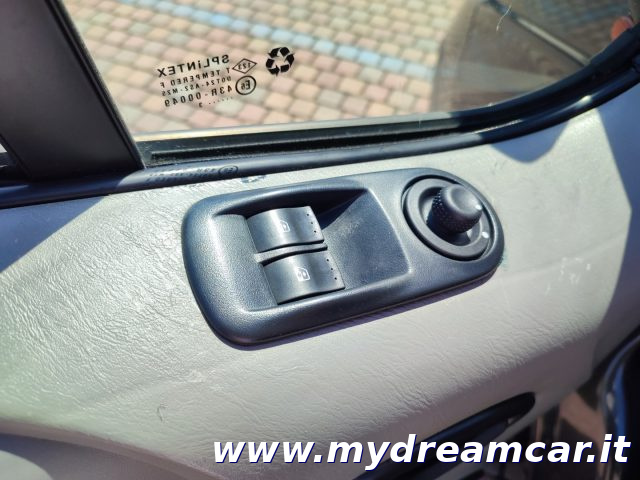 OPEL Vivaro usata 19