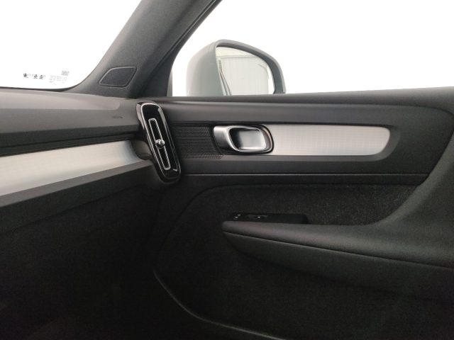 VOLVO XC40 usata, con Touch screen