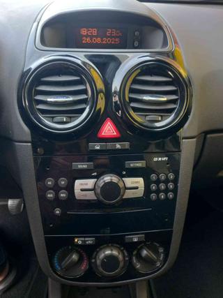 OPEL Corsa usata, con Airbag testa