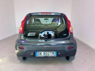 PEUGEOT 107 usata 7