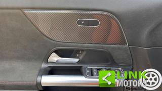 MERCEDES-BENZ GLA 200 usata, con Touch screen