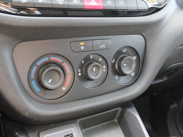 FIAT Doblo usata, con MP3