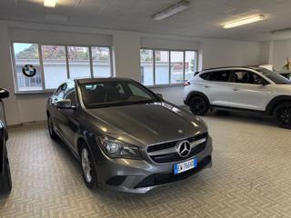 MERCEDES-BENZ CLA 180 Premium